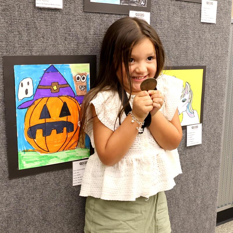 Elleigh Decker, kindergarten student from MVES at Fall art show