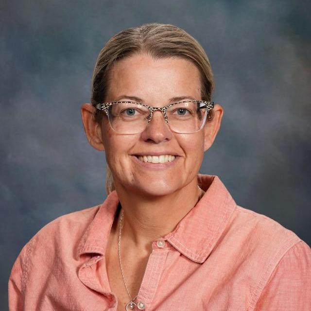 AshlieHutchins's Profile Photo