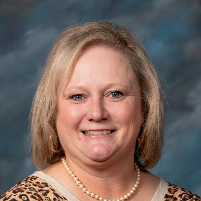 JulieKelly's Profile Photo