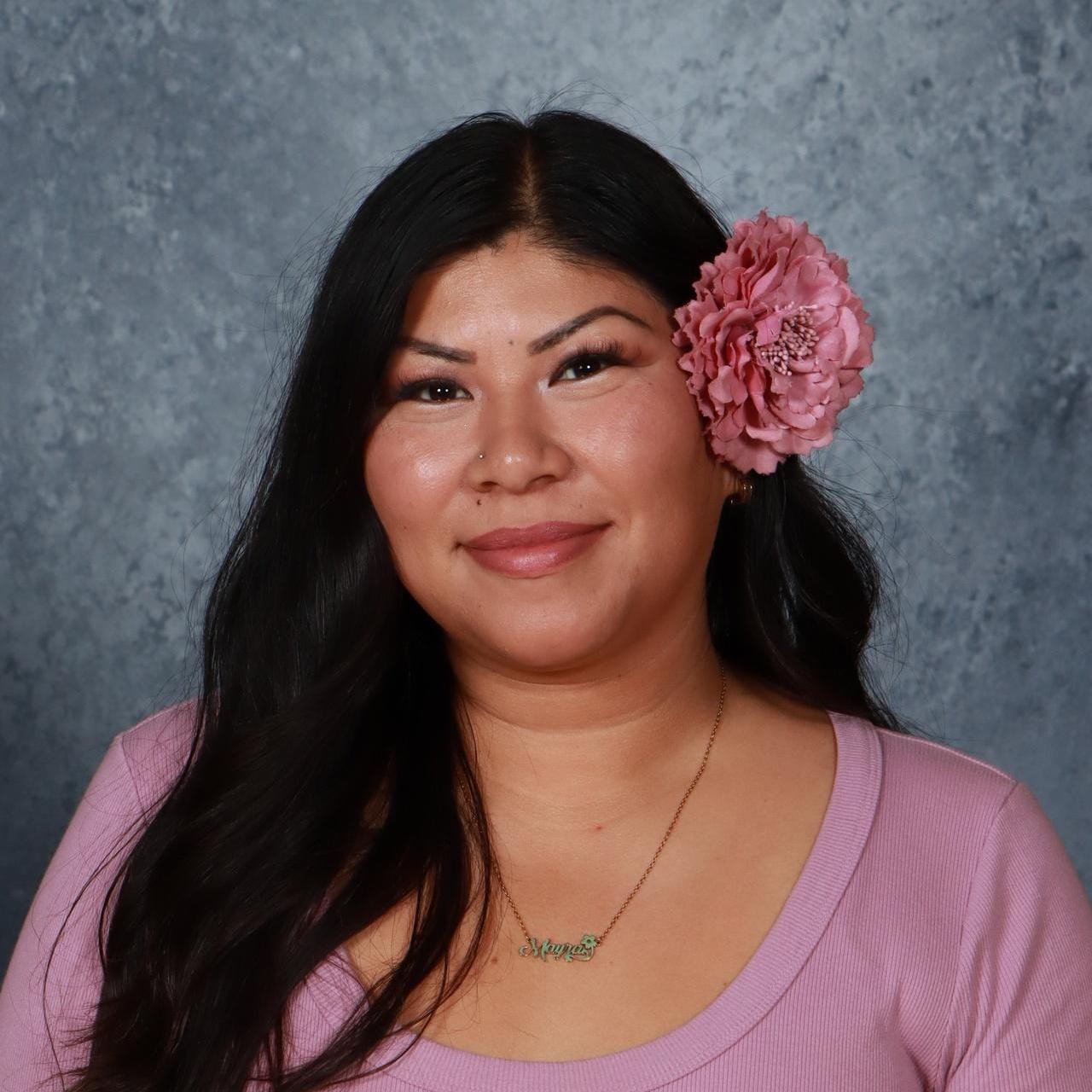 MayraSantana's Profile Photo