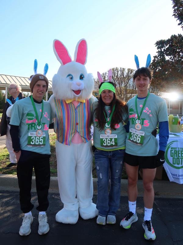 Green Dot Bunny Trot! Featured Photo