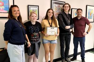 Davenport High School artists for fall art show