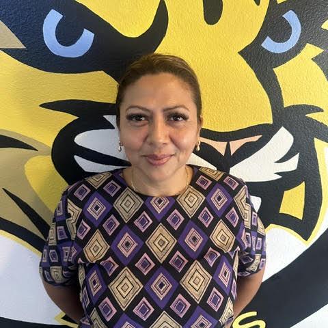 CarmenFuentes's Profile Photo