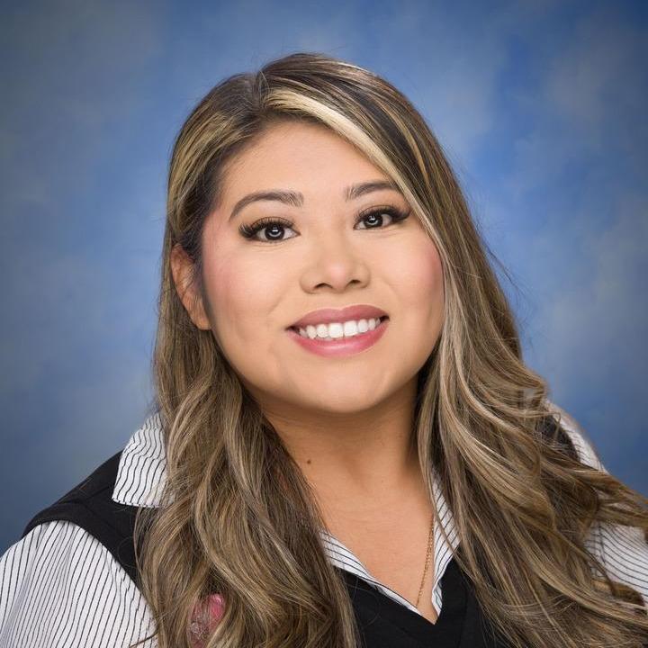 LeslieLachino's Profile Photo