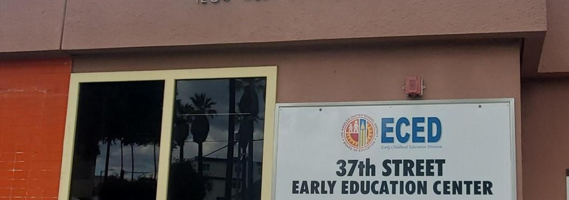picture of school's entrance