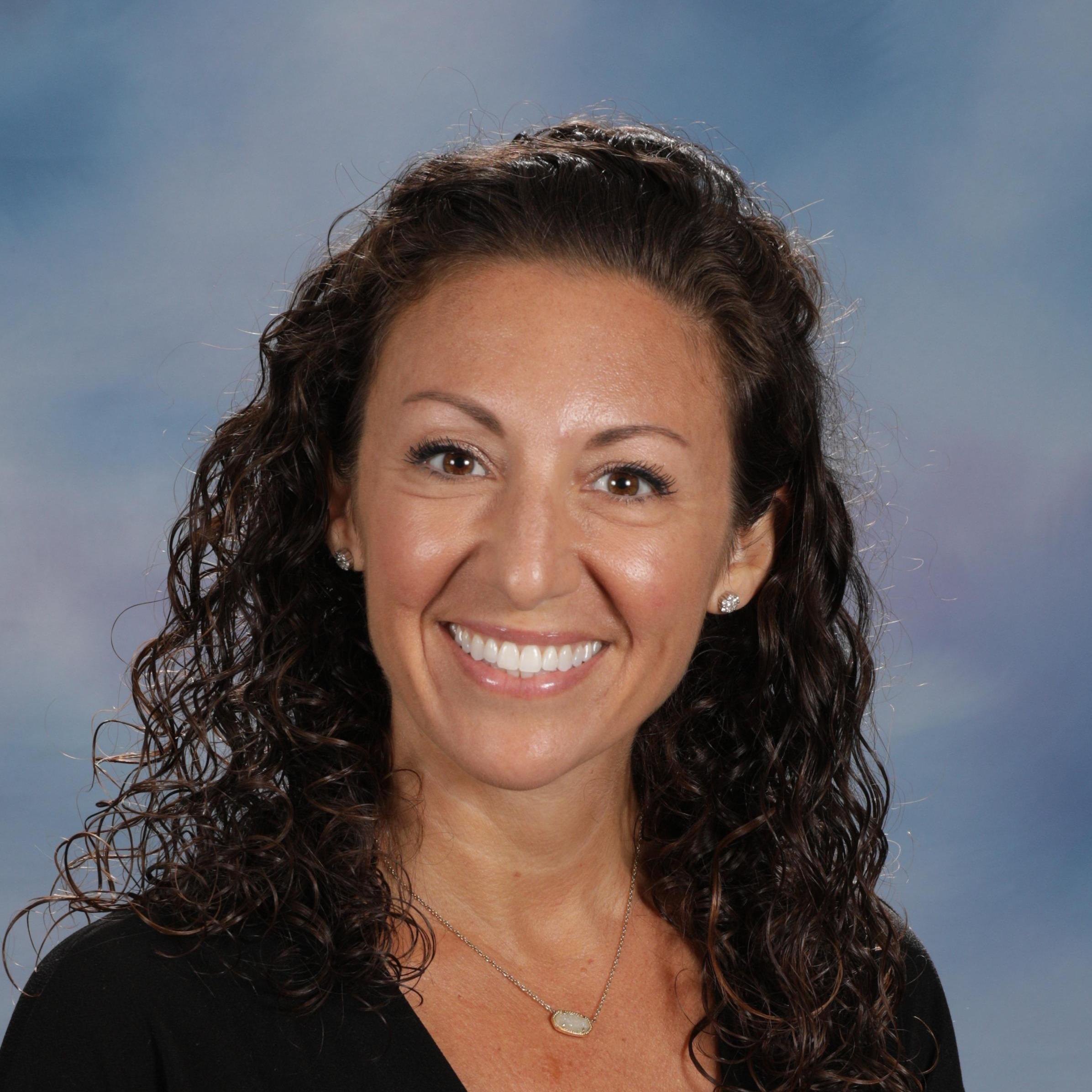 DianaPasquariello's Profile Photo