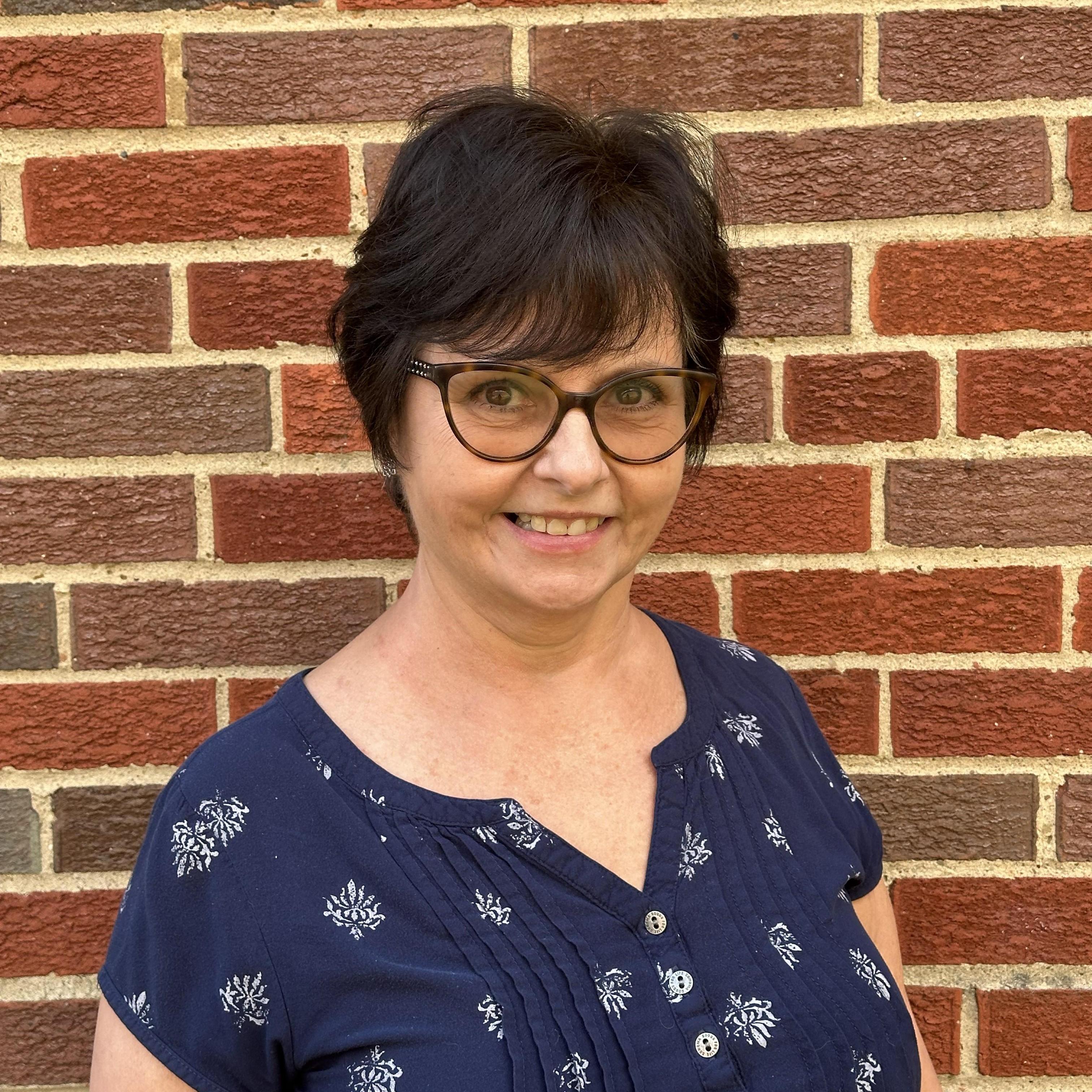 PeggyHyland's Profile Photo