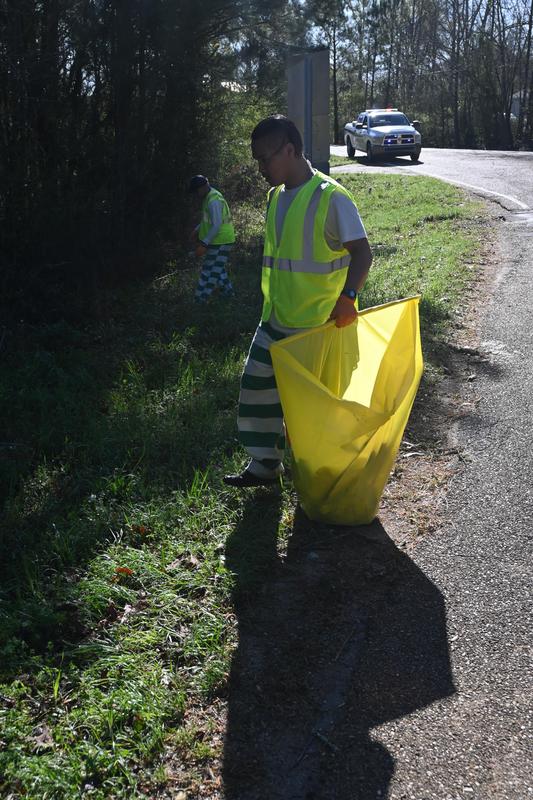Pike County Sheriff’s Office “Litter Campaign” — 2026  Location: 570 East and Jaguar Trail