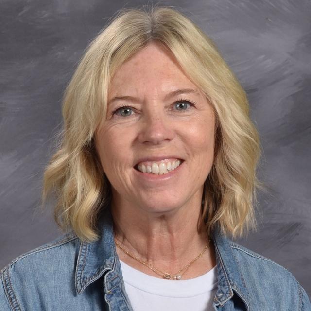 KellyHjelm's Profile Photo