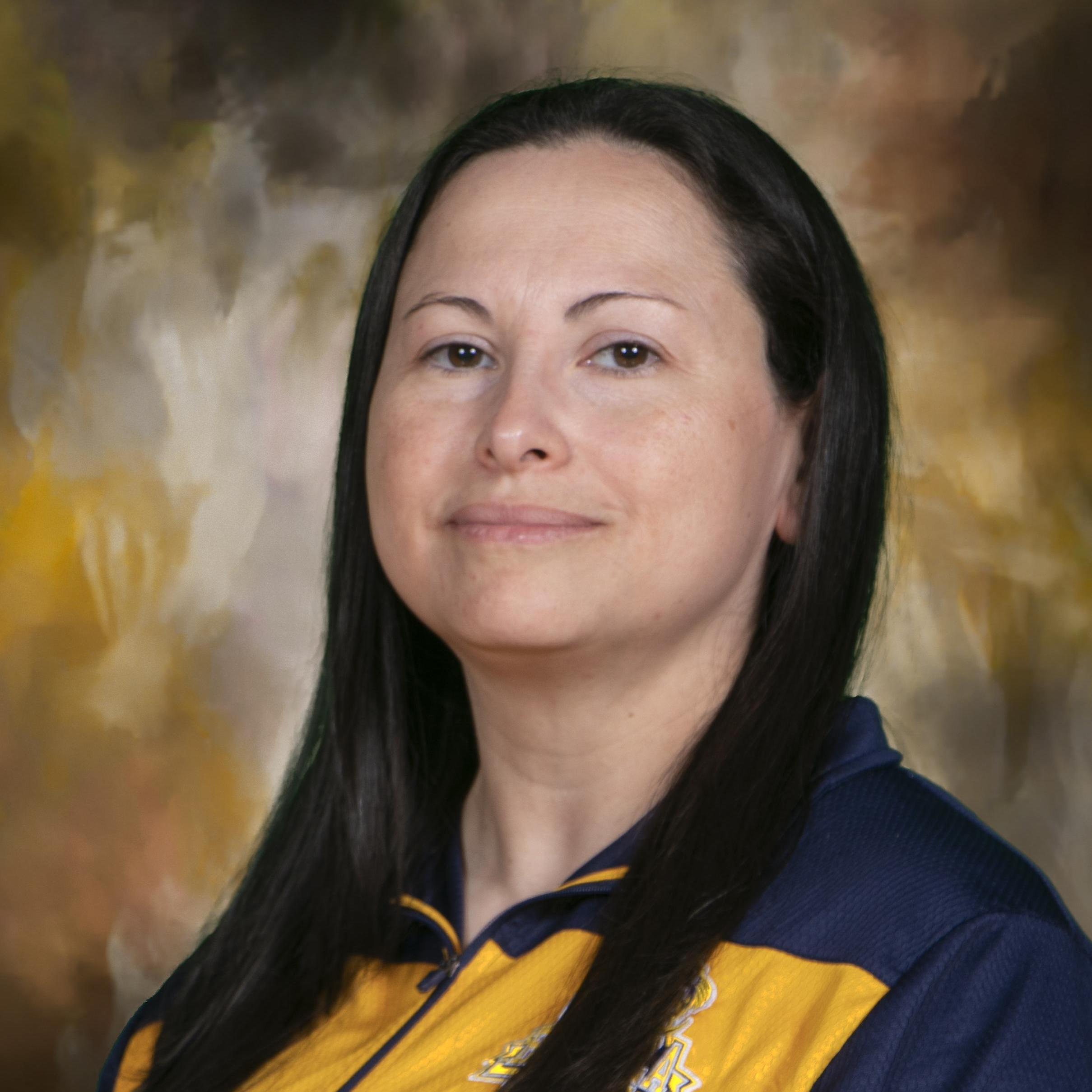 JuliaReyes's Profile Photo