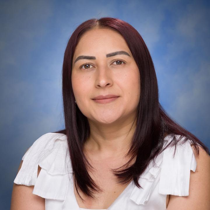 GabrielaRobles's Profile Photo