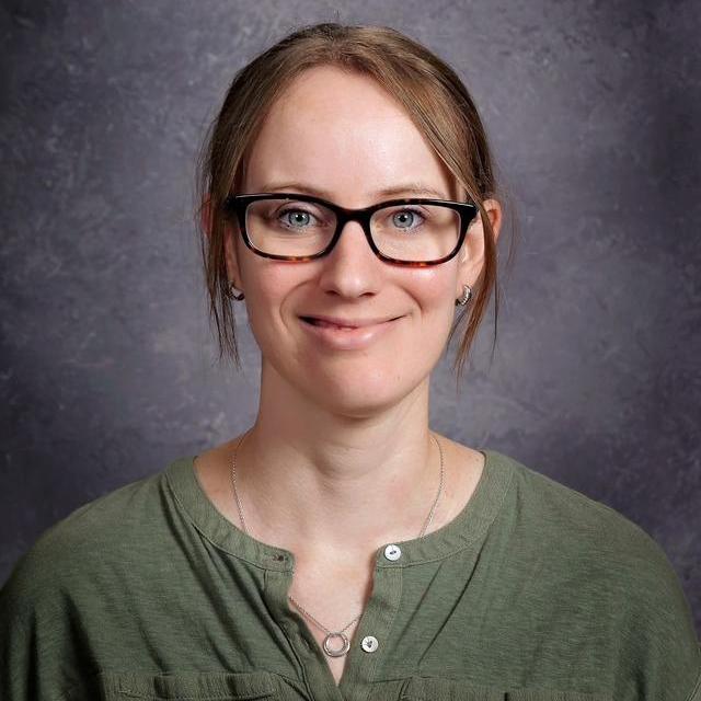 SarahAvery's Profile Photo