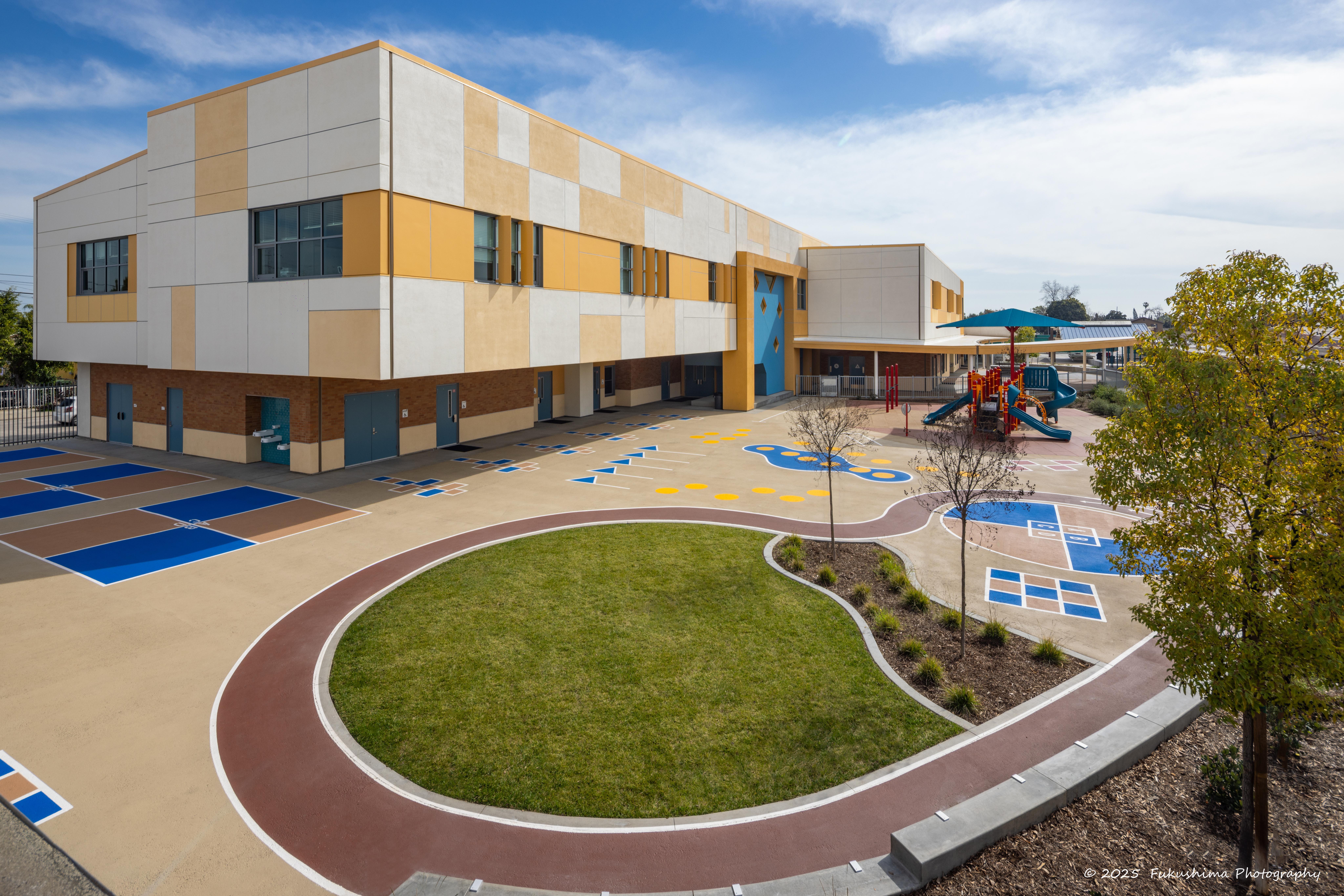 92nd Street elementary building and schoolyard