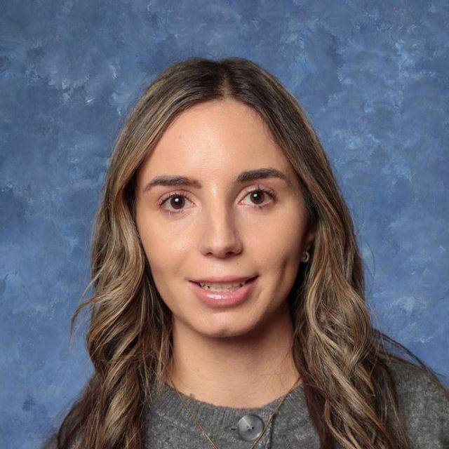 AngelaDallaris's Profile Photo