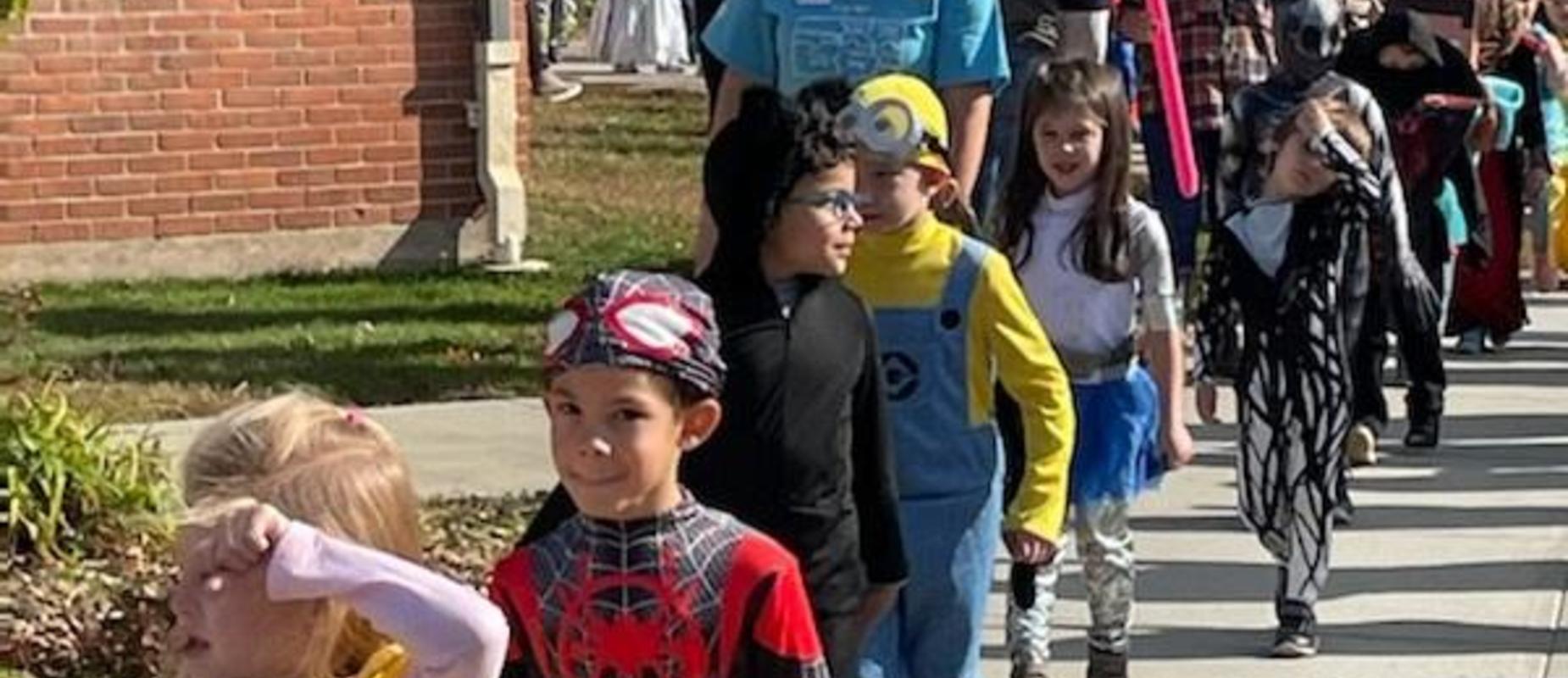 PES Halloween Parade