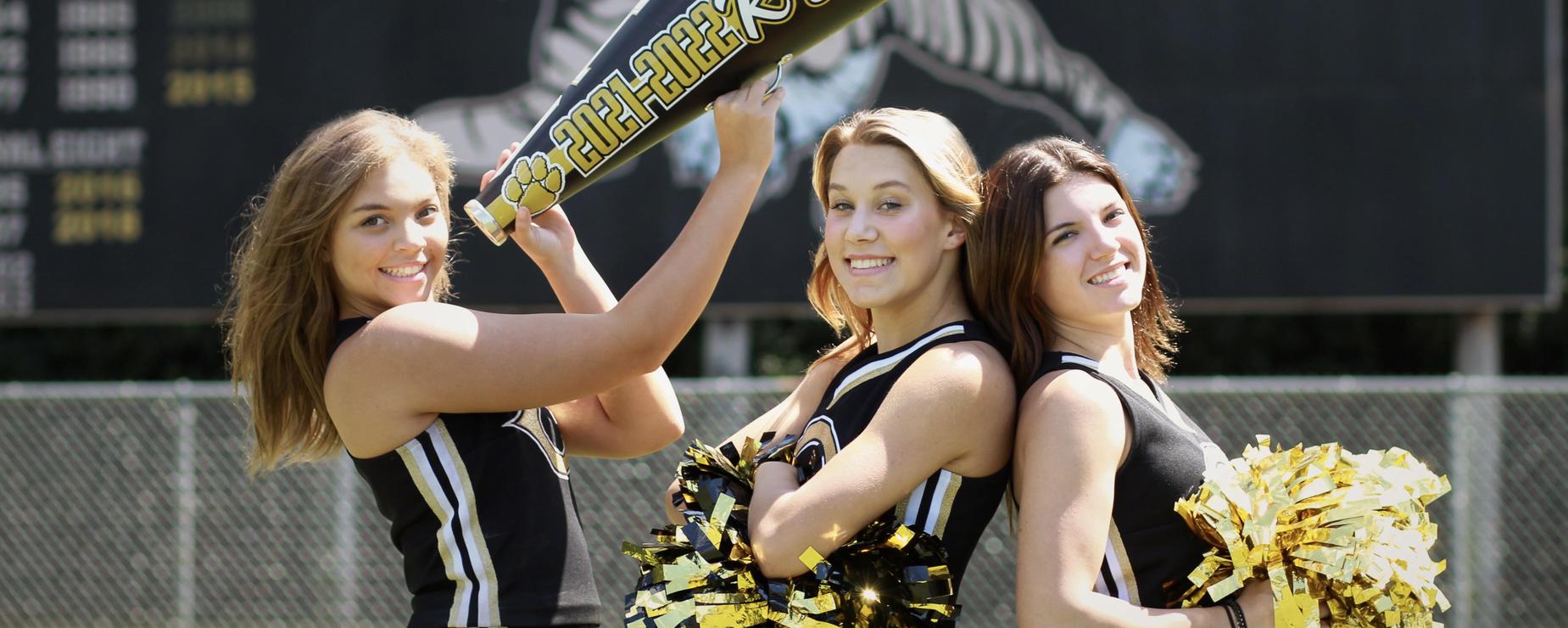 ThreeCheerleaders