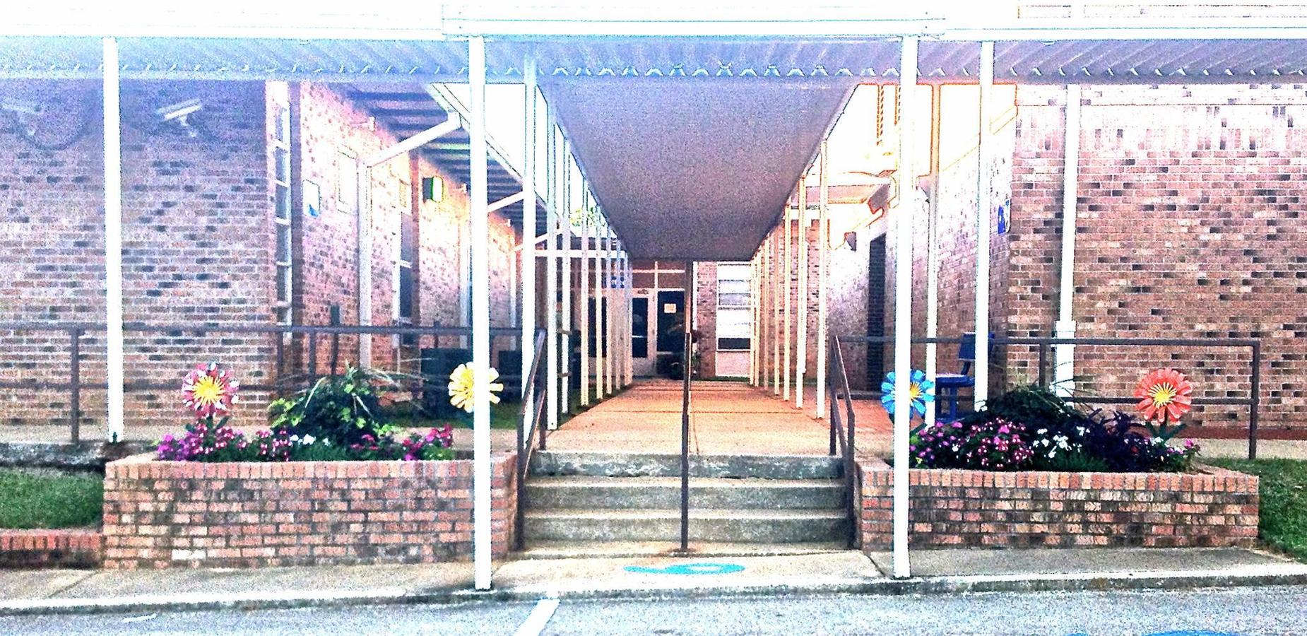 IES Campus