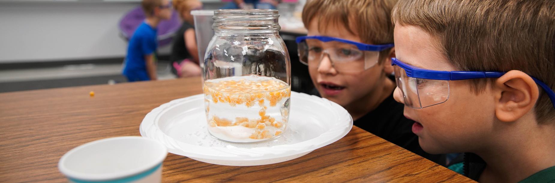 students with experiment
