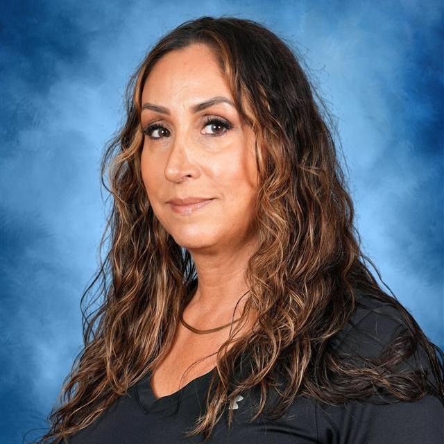 PaolaRenshaw's Profile Photo