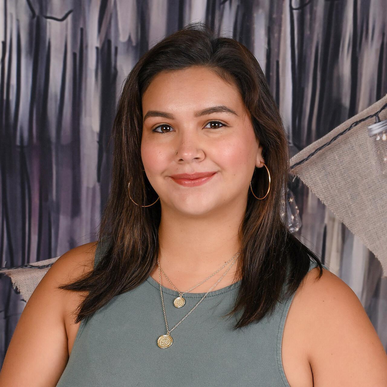 HollyEstrada's Profile Photo