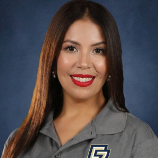 DennisePerez's Profile Photo