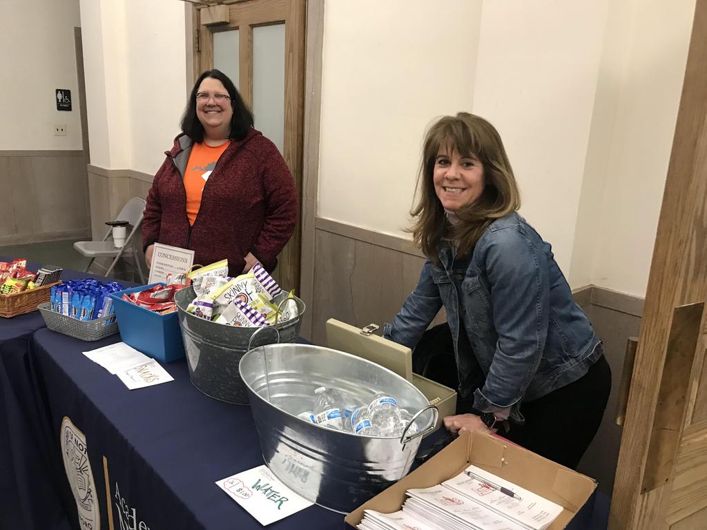 Amazing Annie Volunteers