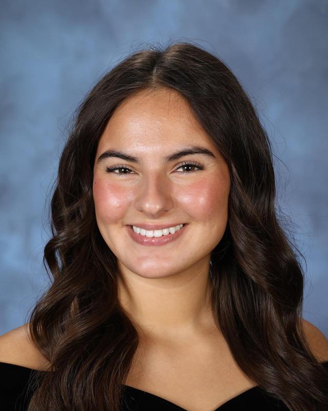Senior Isabella Hastings will be attending Cal State Long Beach. Featured Photo
