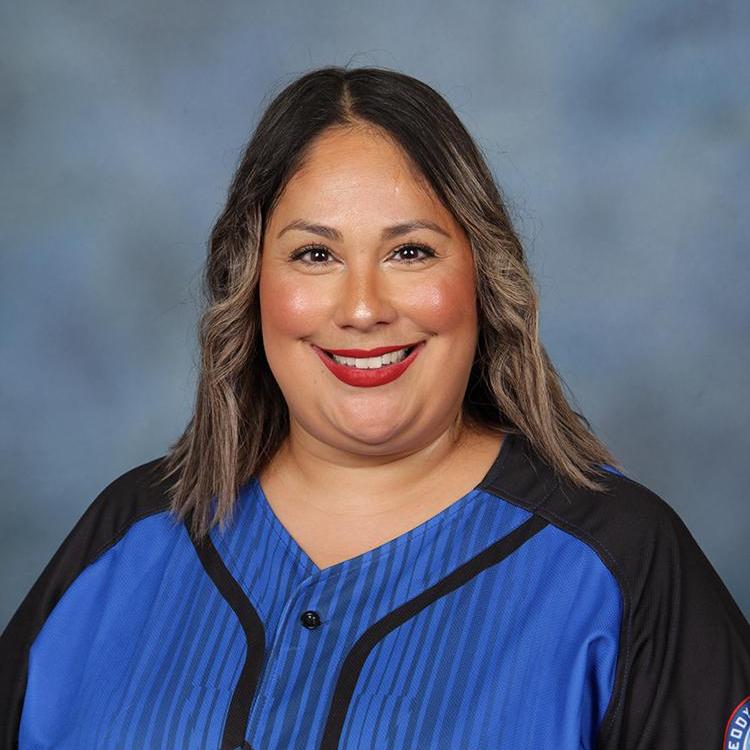 JanieLopez-Aguirre's Profile Photo