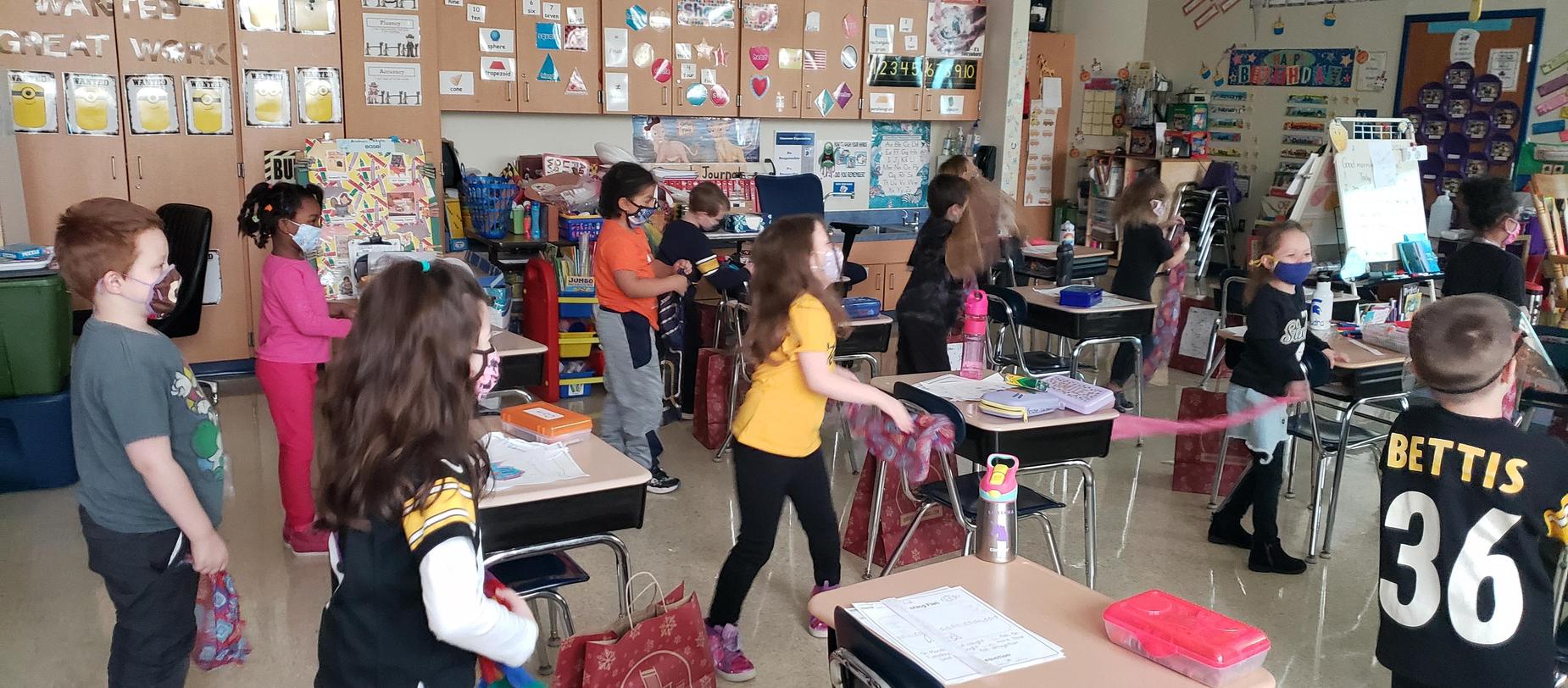 kindergarten working out