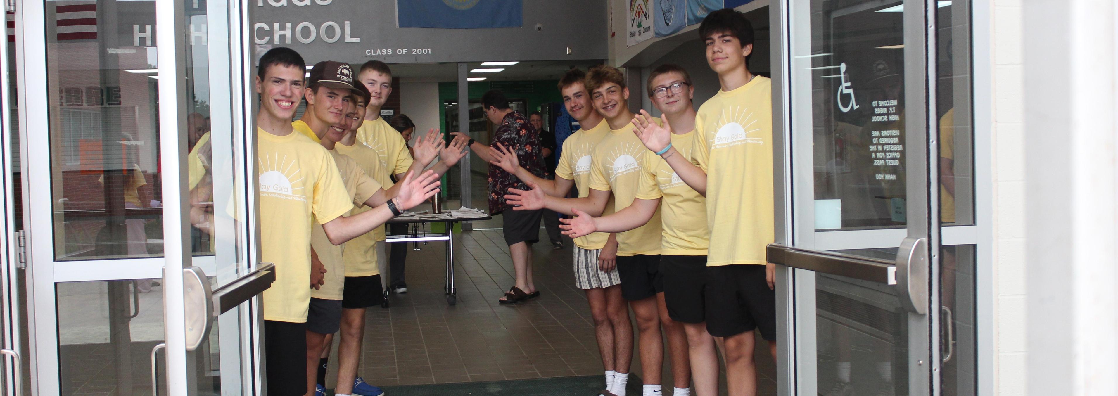 Pierre Gov to Gov students welcoming freshman to the Big Green Welcome.