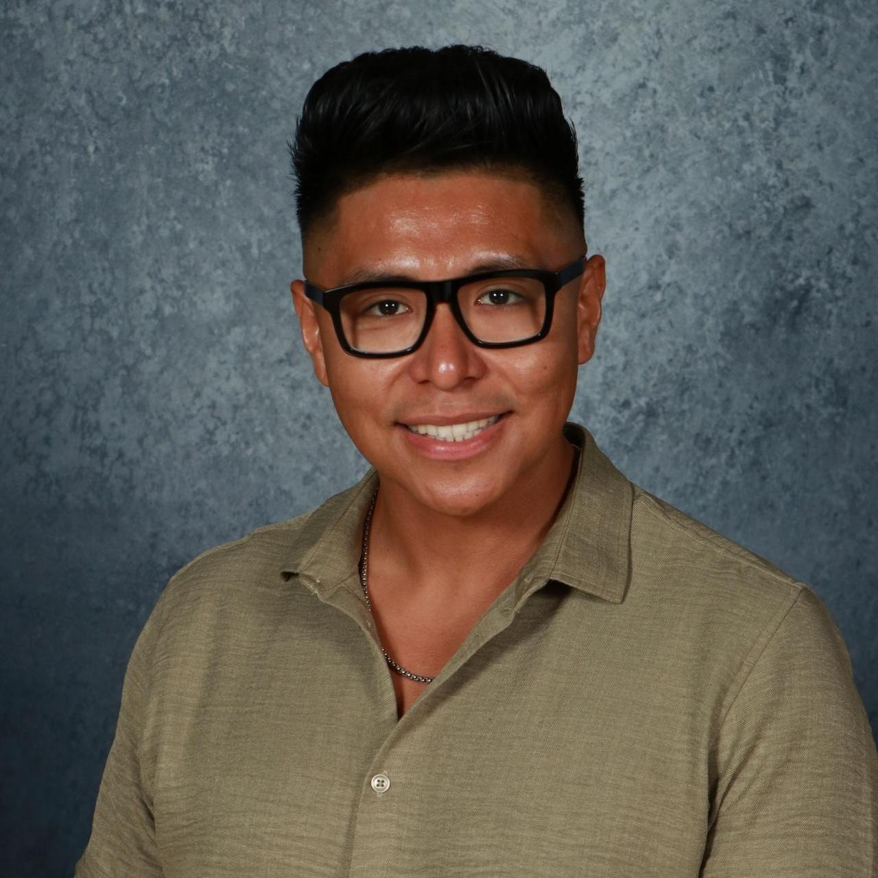 AlvaroMedrano's Profile Photo
