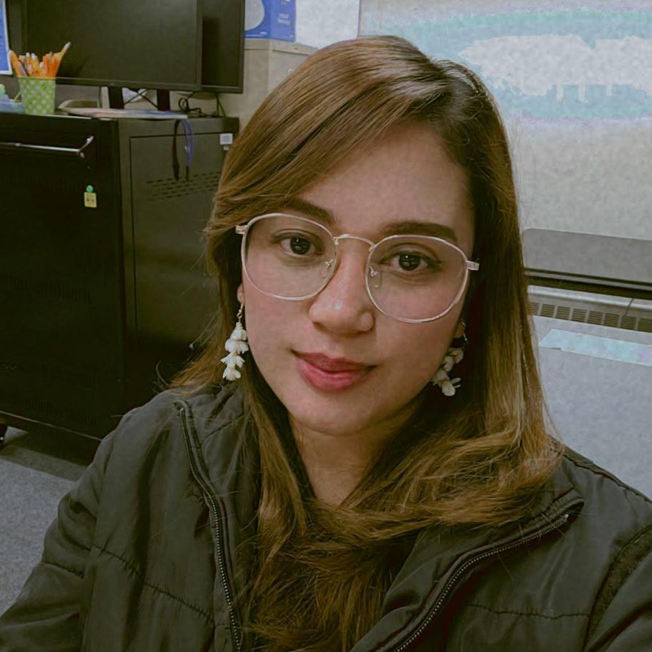 LovelyManay's Profile Photo