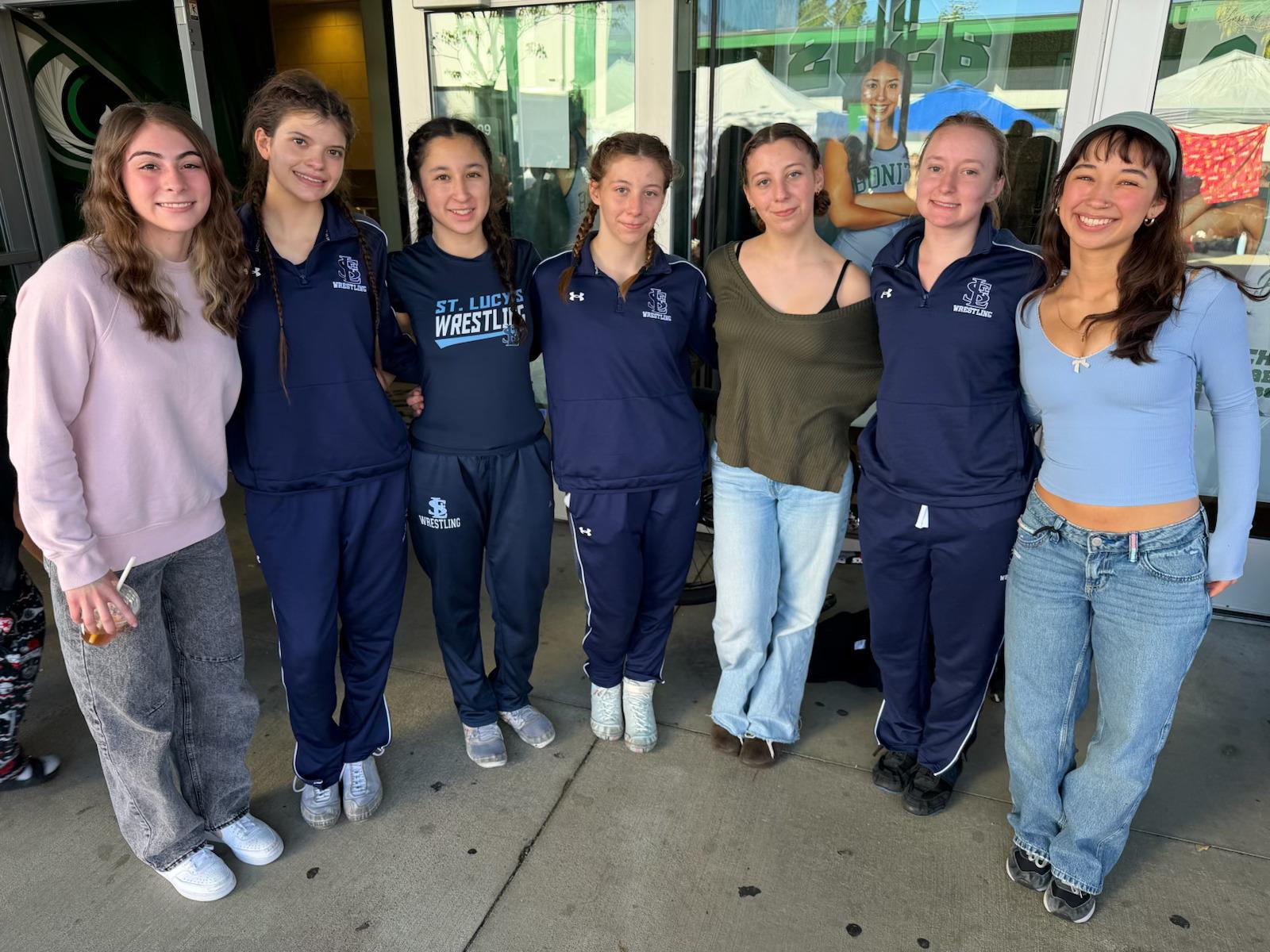 WRESTLING HAD A GREAT WEEK OF COMPETITIONS! Featured Photo