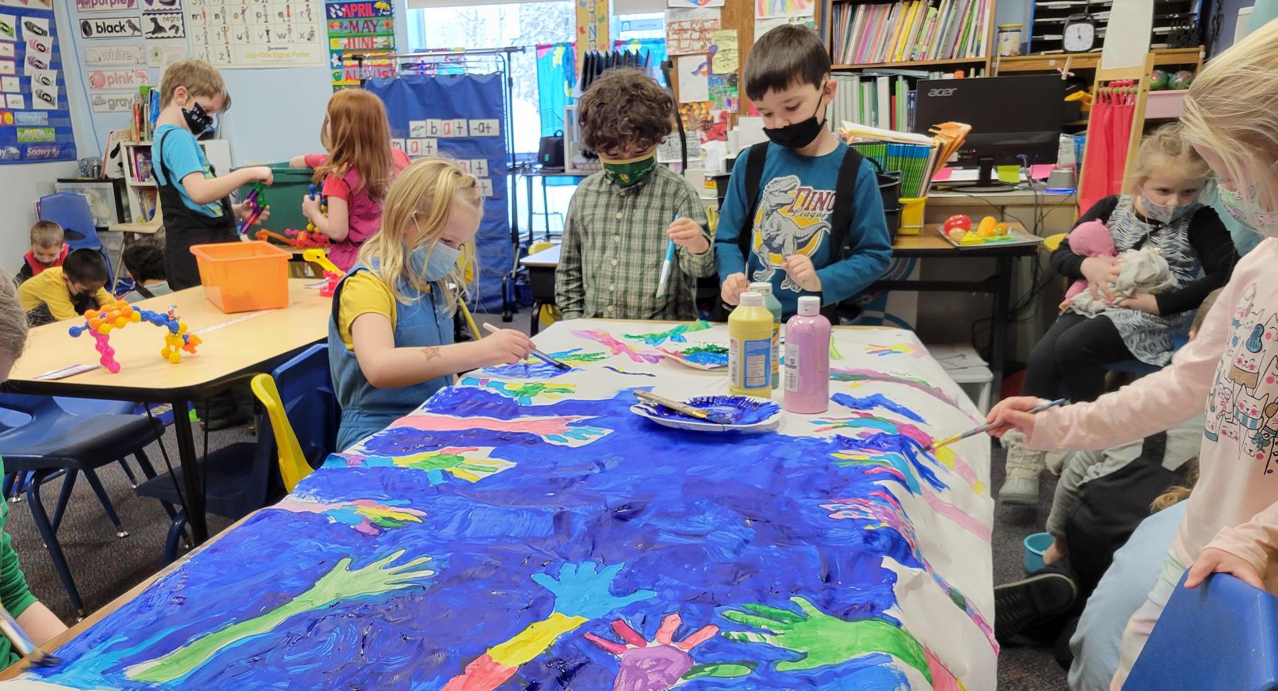 Kinder Mural