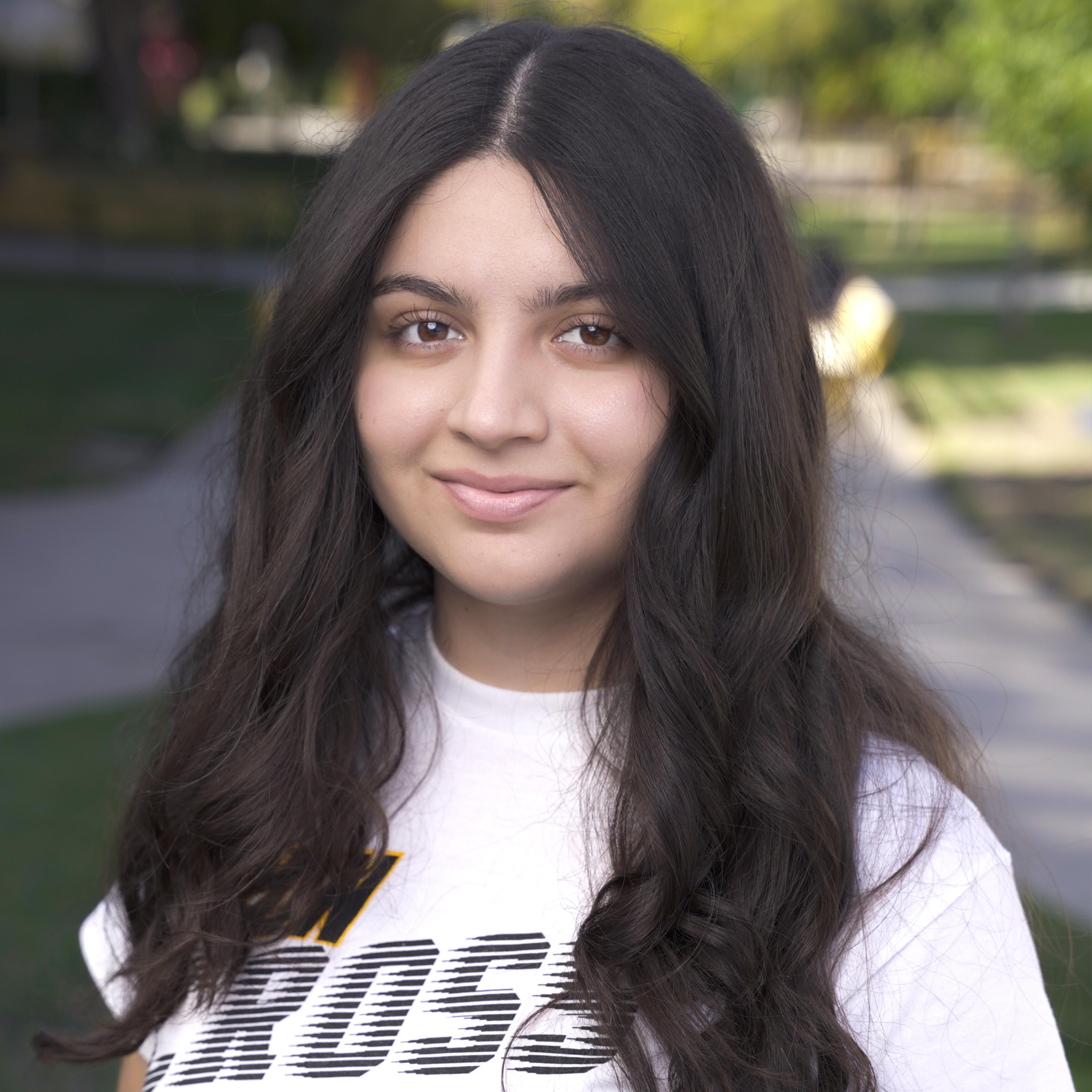 VeronicaGonzalez's Profile Photo