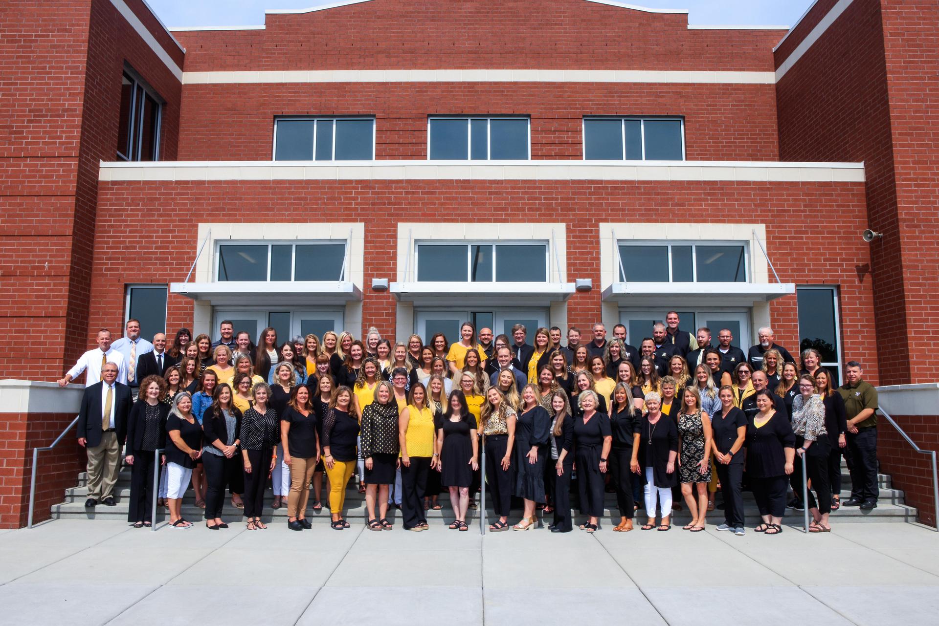 school-profile-about-us-lake-forest-middle-school