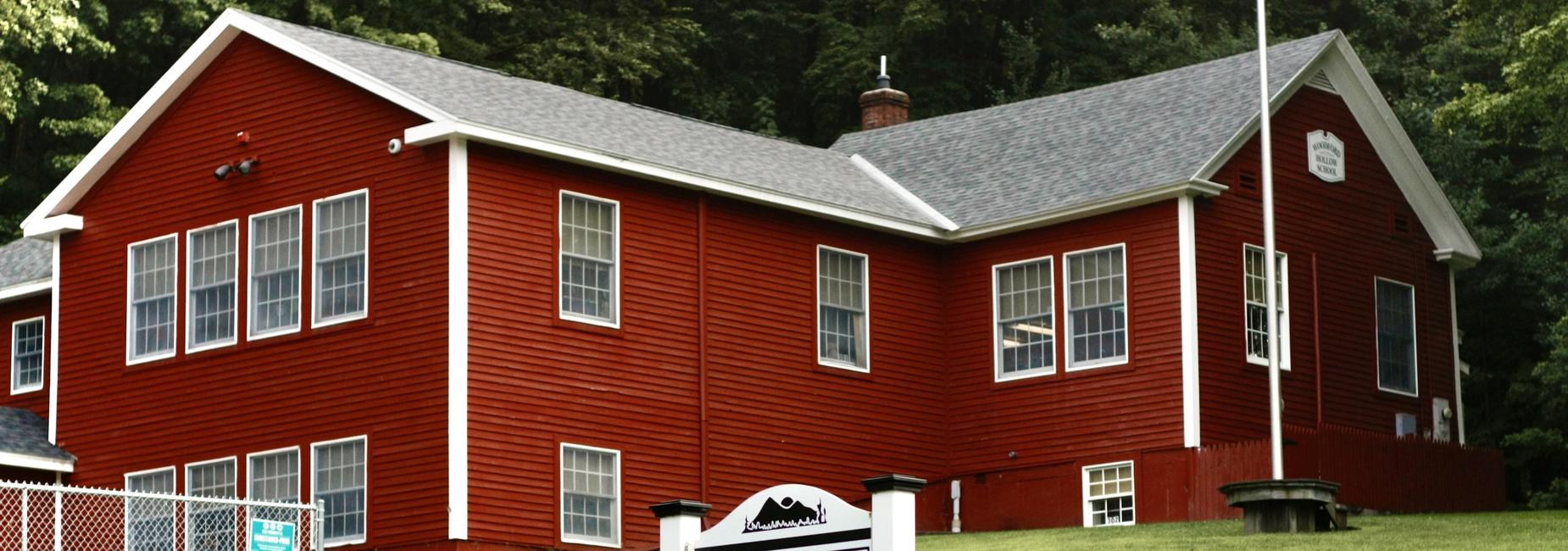Woodford Hollow Elementary School