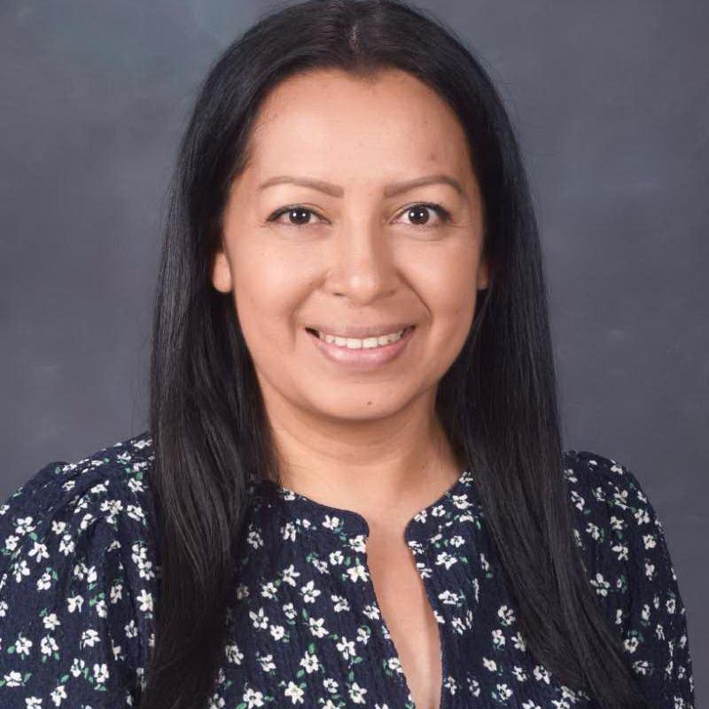 Ms.Reyes's Profile Photo