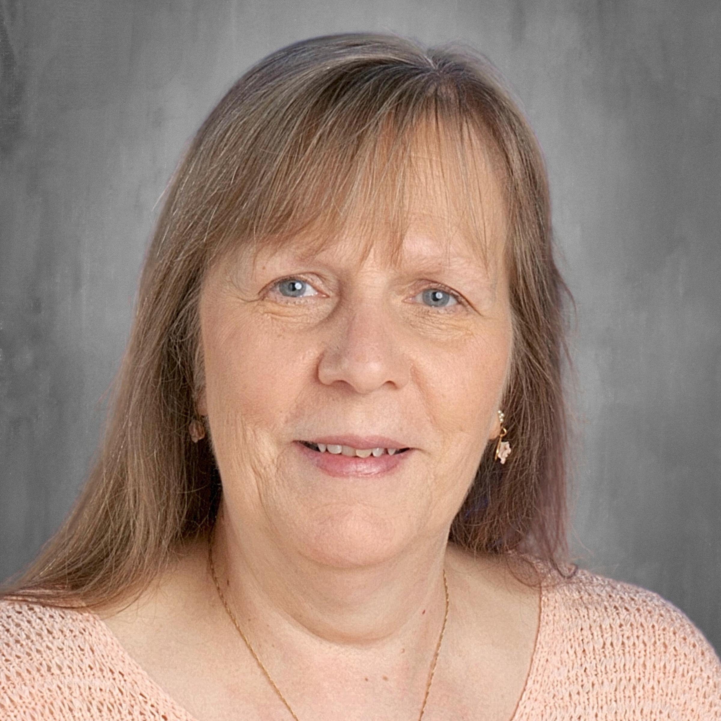 PeggyHanaver's Profile Photo