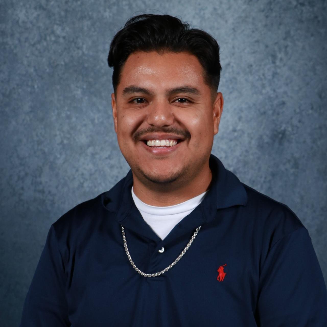 JuanMendo Vasquez's Profile Photo