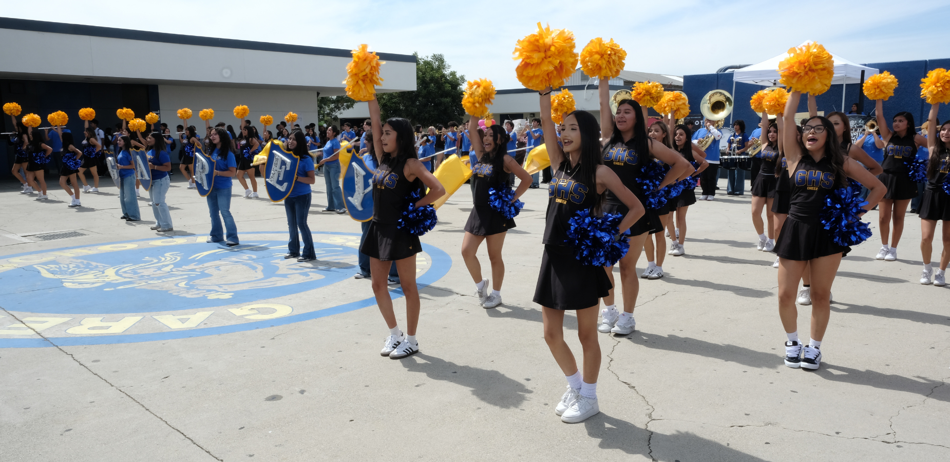 Garey HS - shuffle banner for web