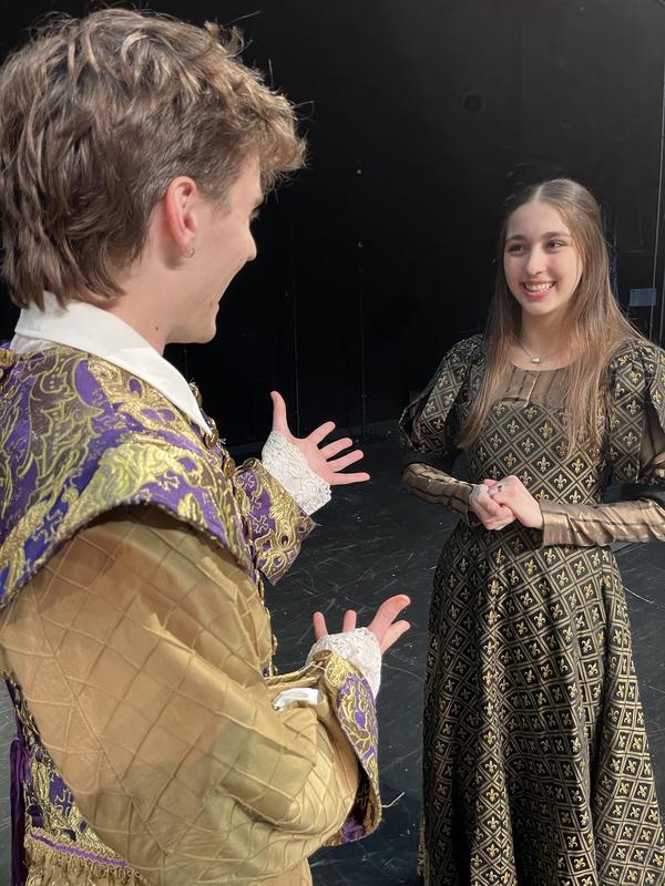 Coal City High School Madrigals Choir will host its annual holiday concert, performance and reception on Saturday, Dec. 13 and Sunday, Dec. 14 in the Coal City Performing Arts Center. The holiday event will include a reception of small bites and tasty desserts prior to each performance of song and merriment