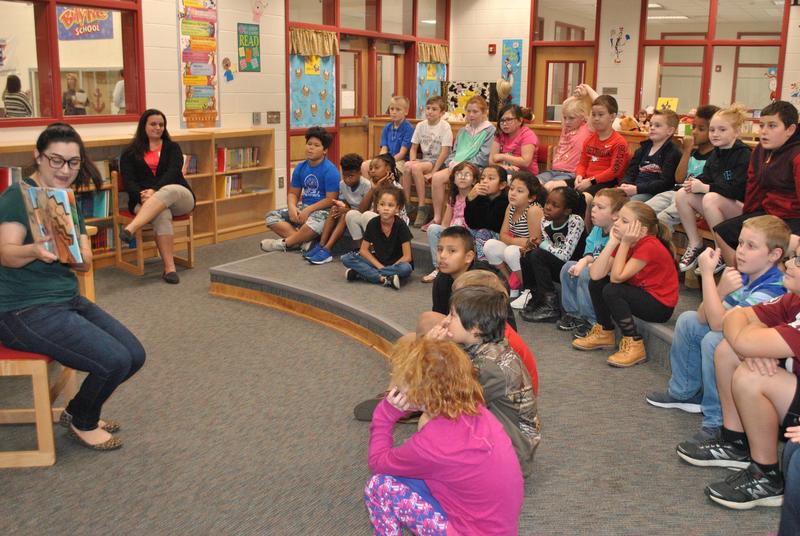 3rd Grade Story Time Featured Photo