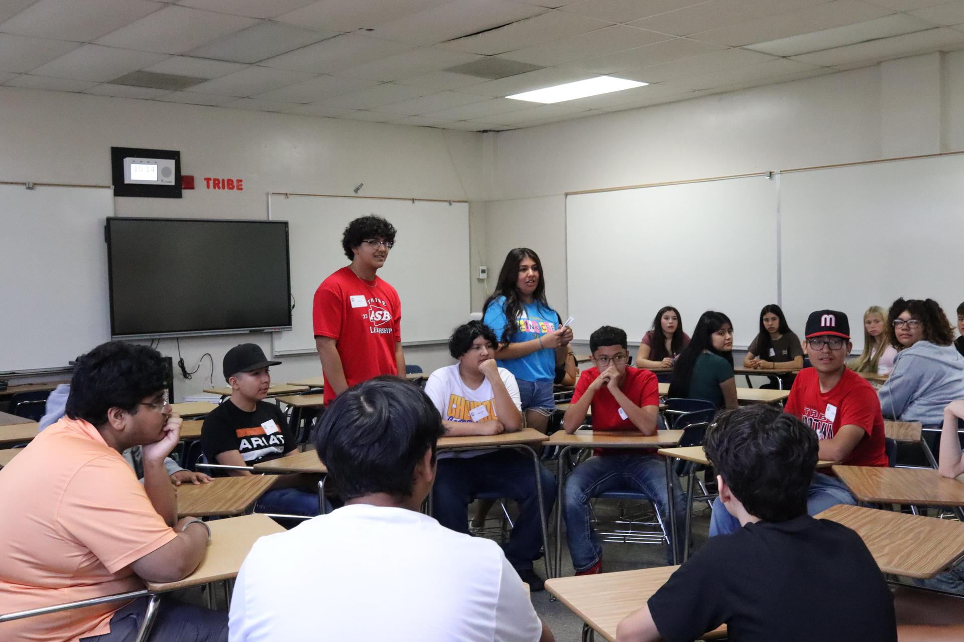 students and staff enjoying Freshman Orientation
