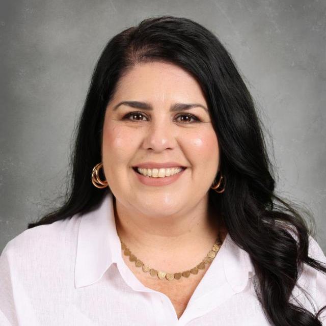 EvelidaAlvarez's Profile Photo