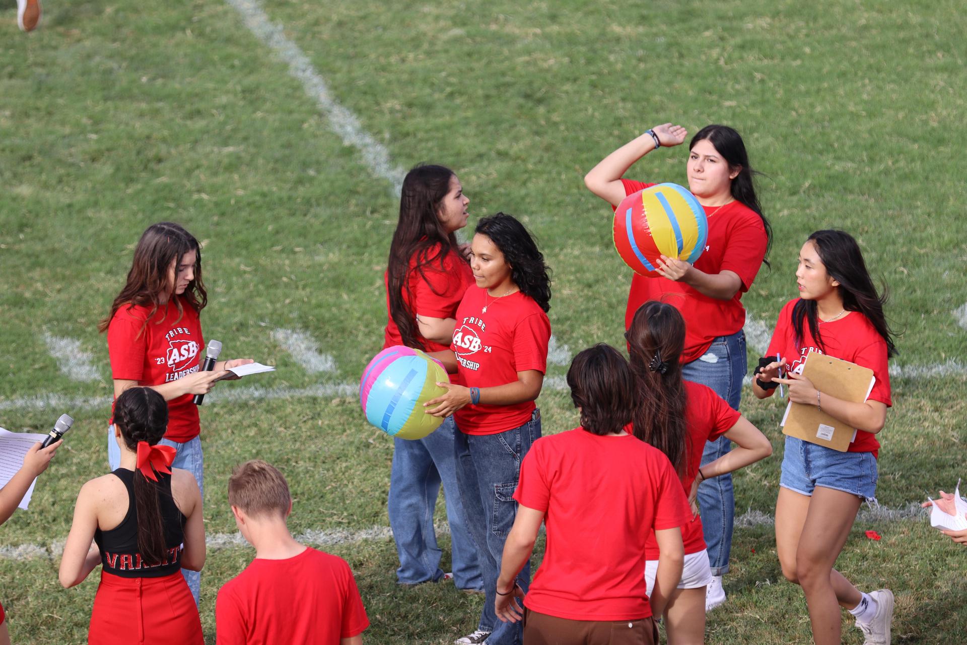 Students and staff enjoying the back to school rally