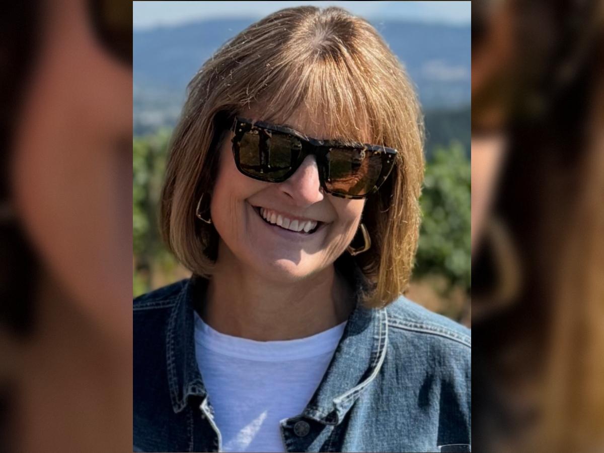 Janine (LaVoie) Terrano `79