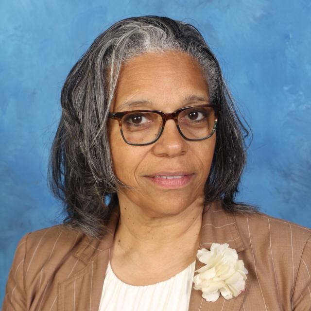 PearlAndrews's Profile Photo