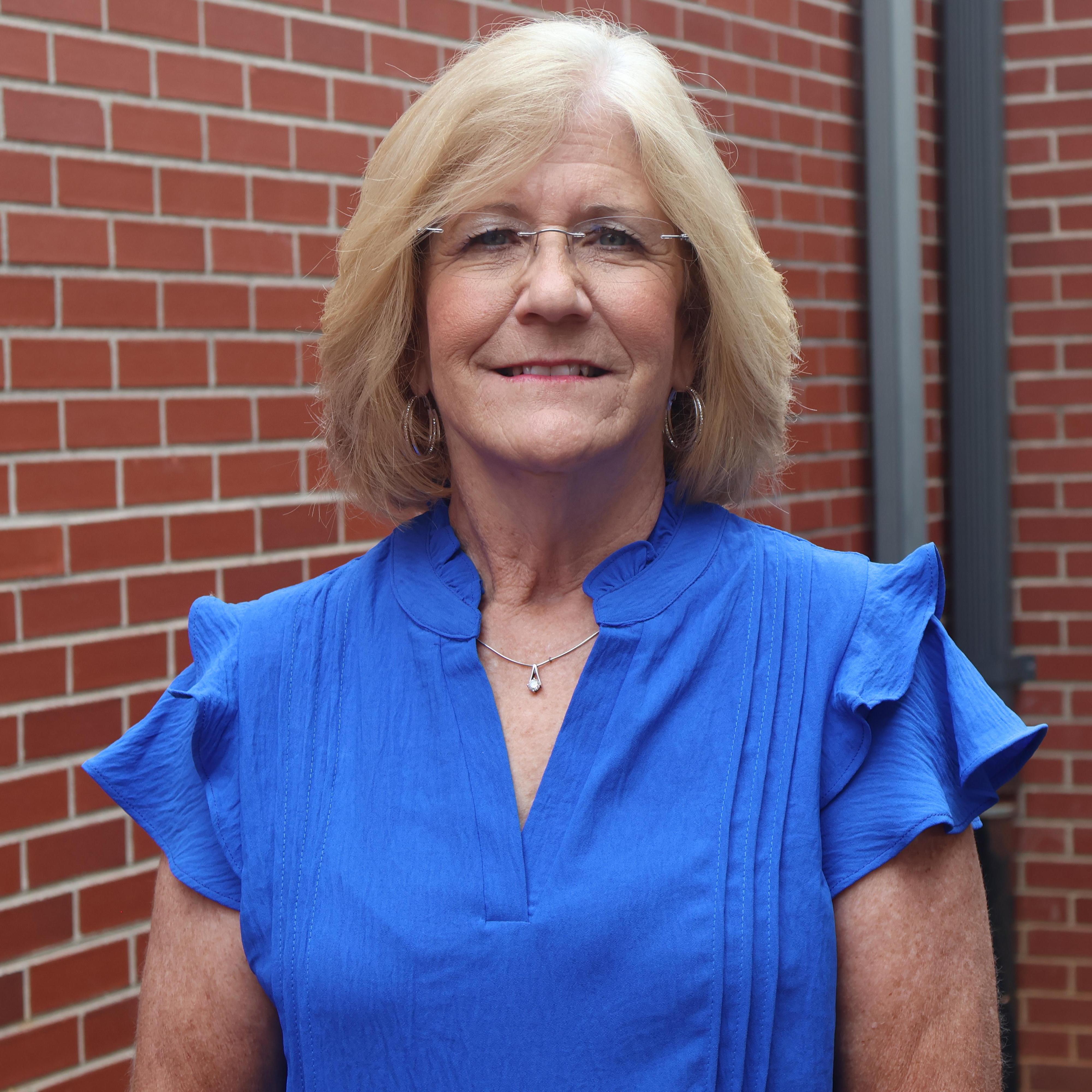 DebbieGardner's Profile Photo