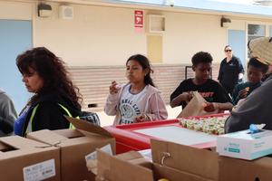 Annual Student Farmers Market Kicks Off at Eastside Elementary